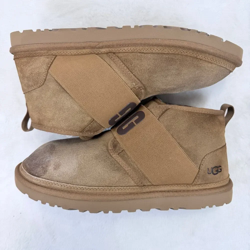 UGG Neumel II Spell Out Suede Chukka Ankle Boots Chestnut (1119392) Mens Size 12
